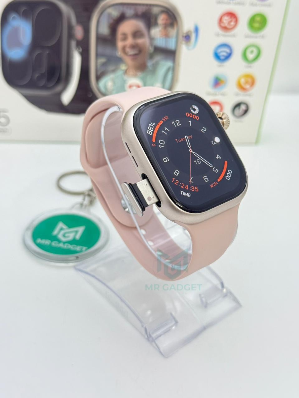 ST15 Mr Gadget Official h3